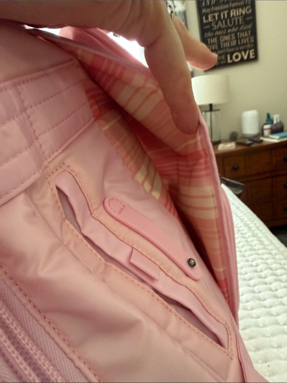 lug Bubble Pink Puddle Jumper Overnight Tote - Picture 7 of 8